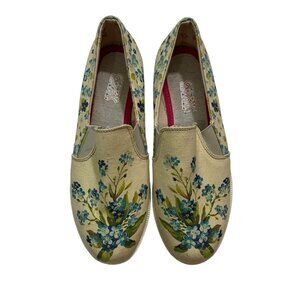 Goby flats Women's 38 US 7.5 white beige blue floral print canvas round toe